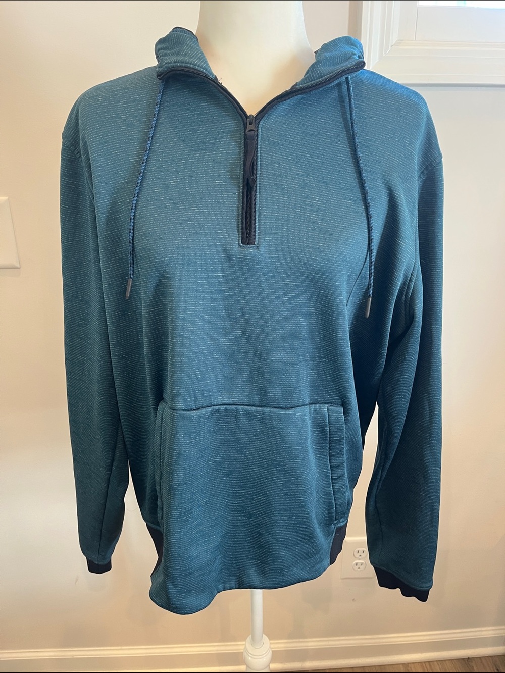 Under Armour Men's Teal Half-Zip Hooded Pullover Sweater Size Large